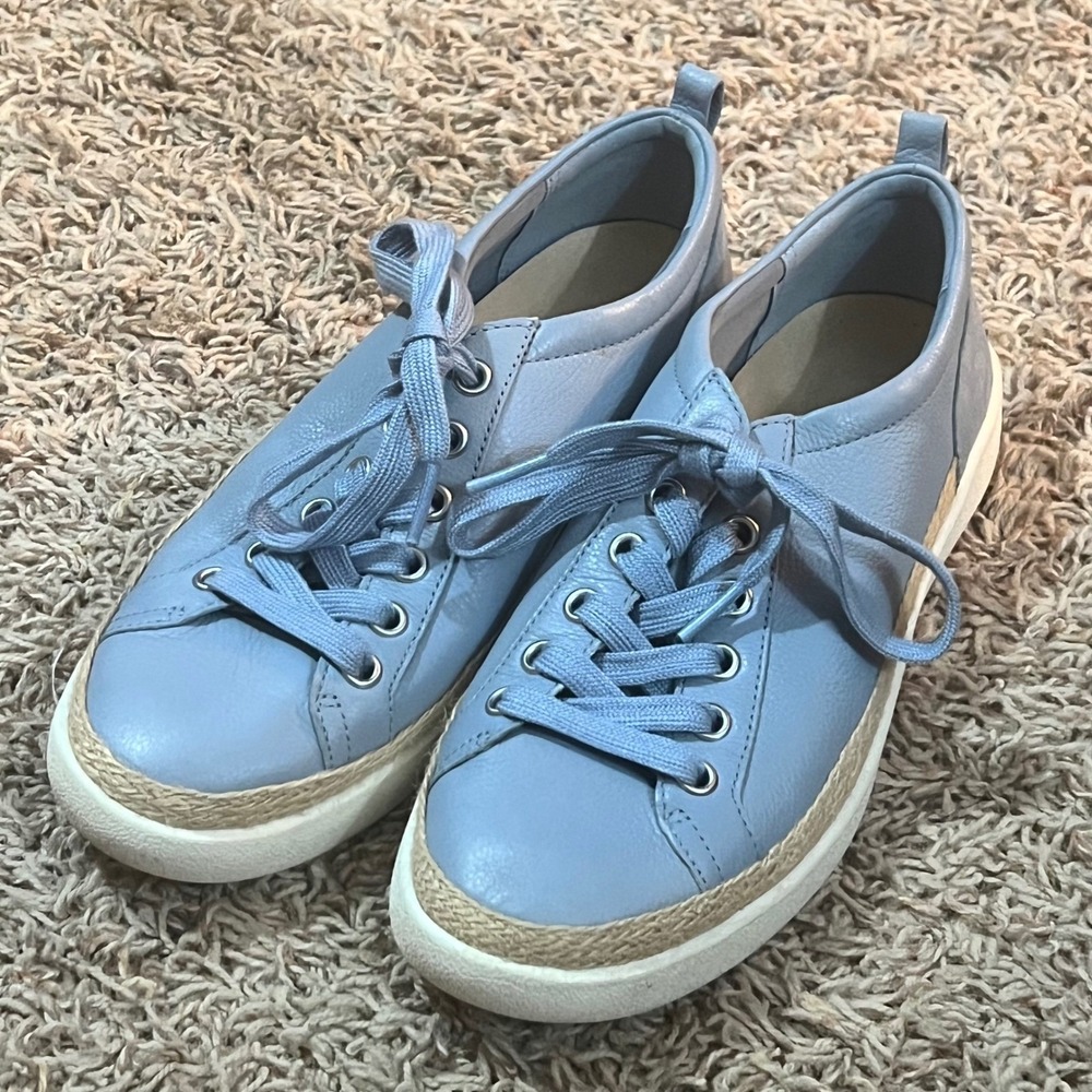 Vionic Women's Winny Blue‎ Leather Sneakers Casual Comfort Espadrille Size 6.5